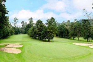 Nuwara Eliya Golf Club | Attractions in Sri lanka